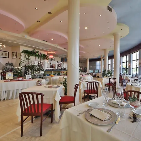 David Palace Porto San Giorgio