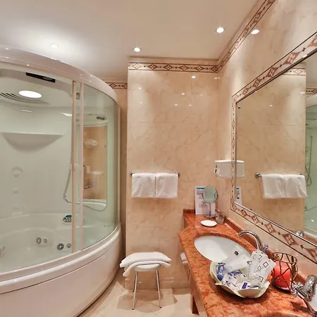 David Palace Hotel 4*